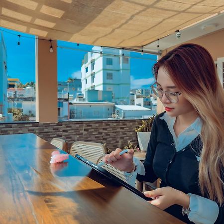 Hemtouch House Hotel Ho Chi Minh City Bagian luar foto