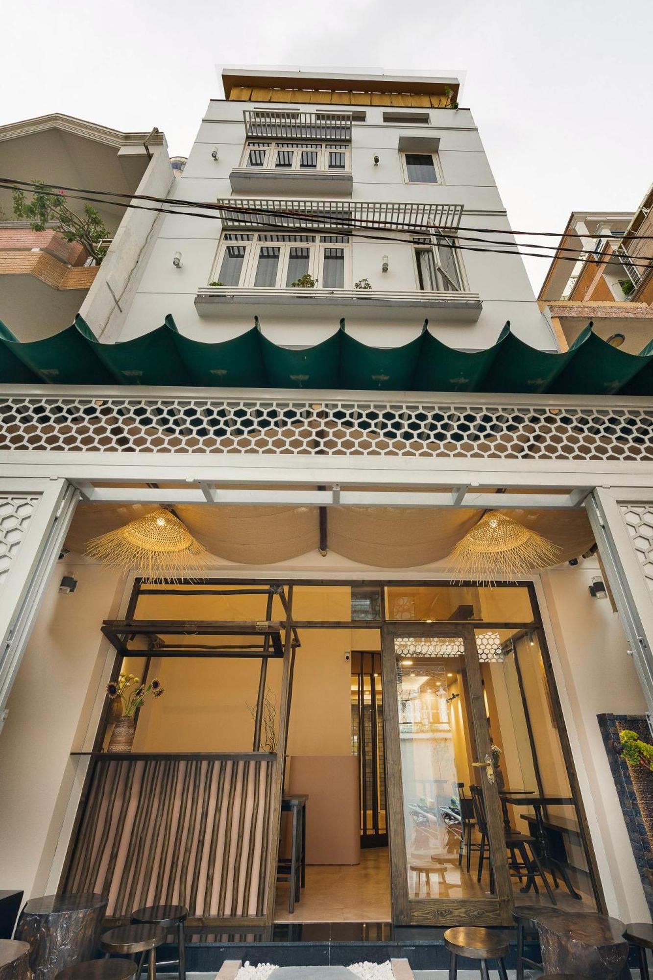 Hemtouch House Hotel Ho Chi Minh City Bagian luar foto