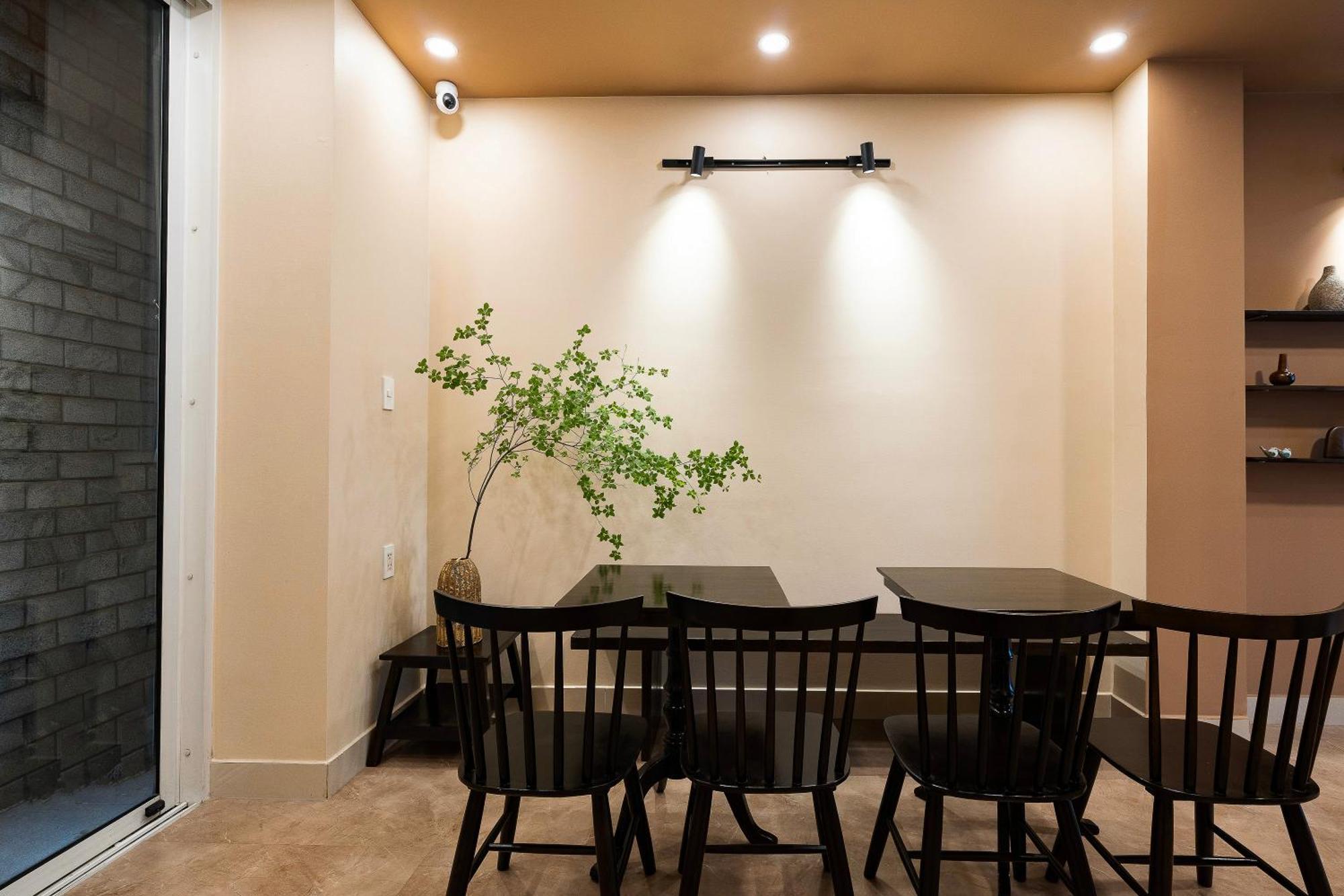 Hemtouch House Hotel Ho Chi Minh City Bagian luar foto