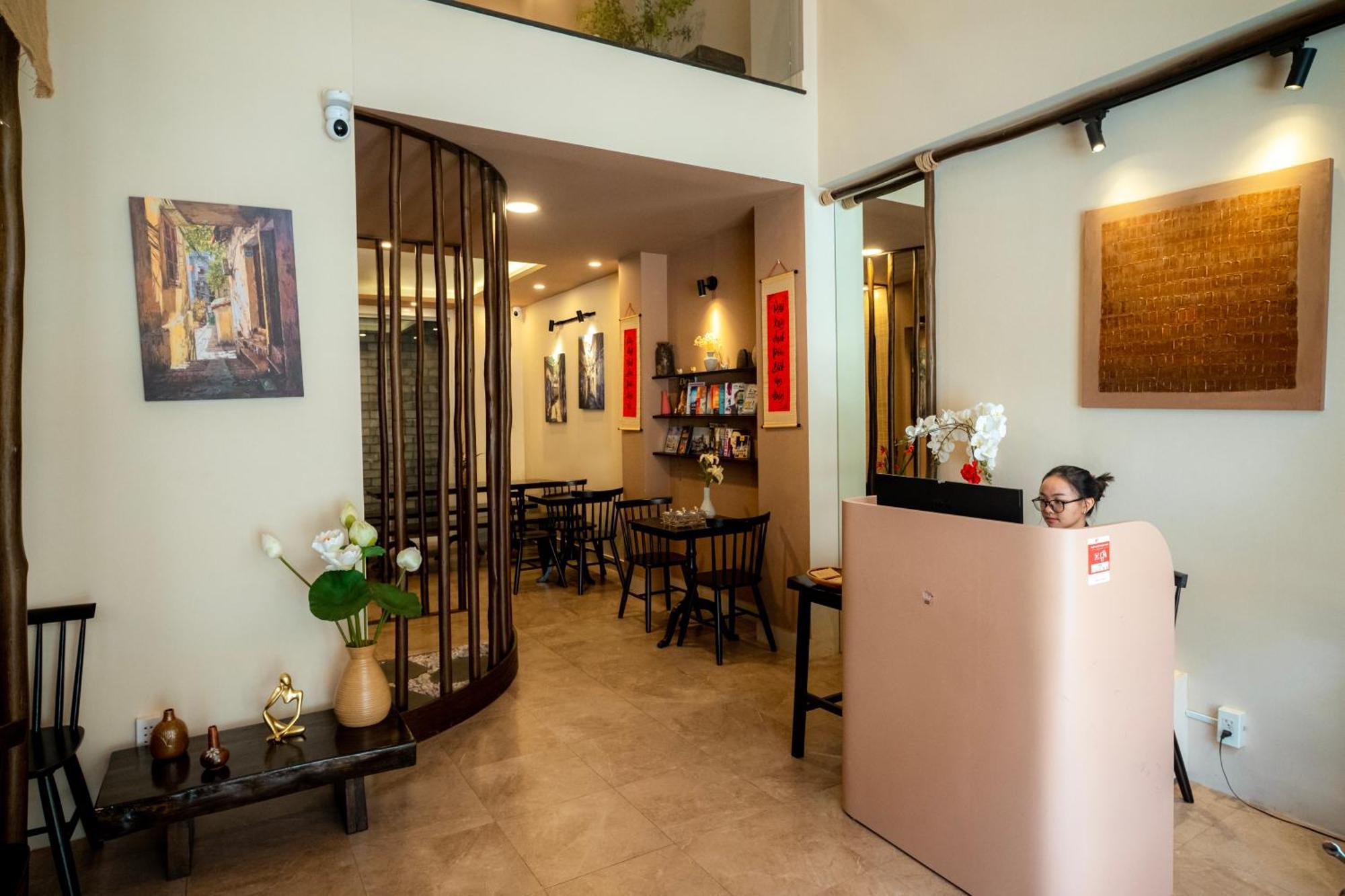 Hemtouch House Hotel Ho Chi Minh City Bagian luar foto